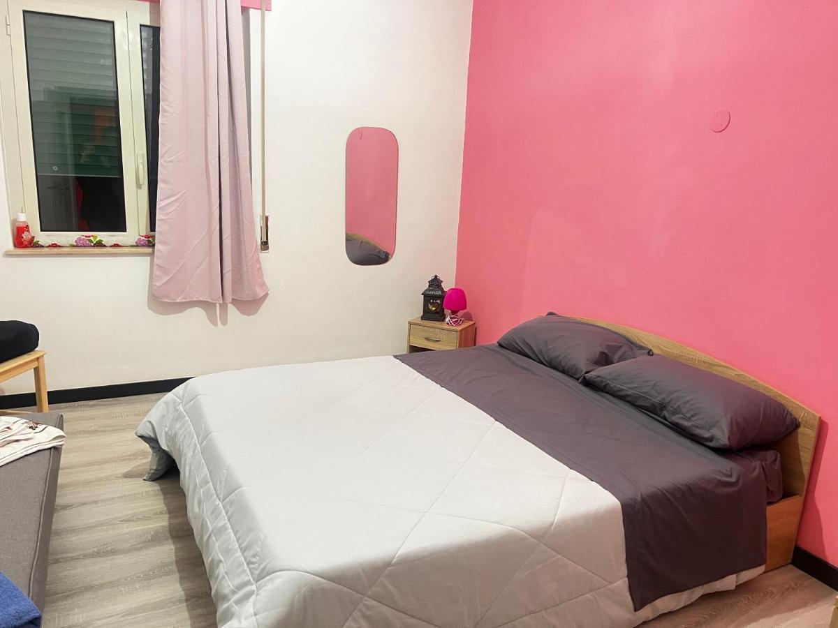 מלון נאפולי Shiva House מראה חיצוני תמונה